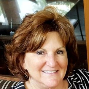 Meet your Posher, Debbie